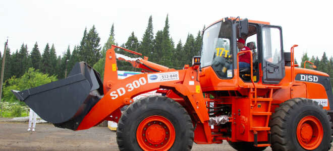 Комфорт и безопасность: комплектующие для кресел спецтехники