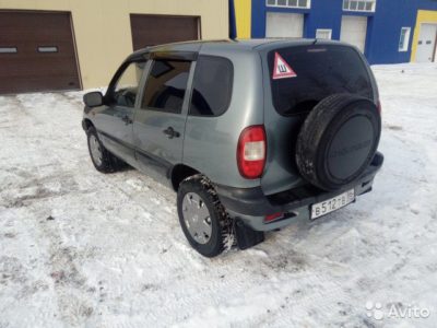нива шевроле какой бензин