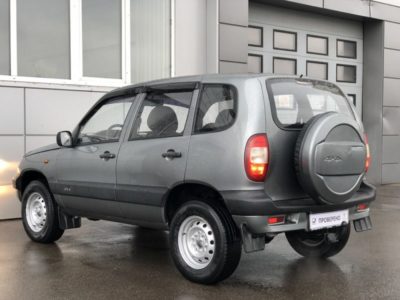 нива шевроле не заводится